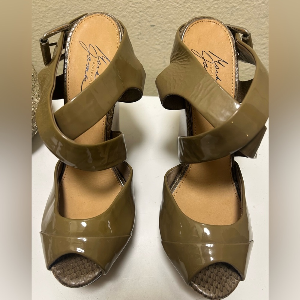 Mark and James by Badgley Mischka wedges